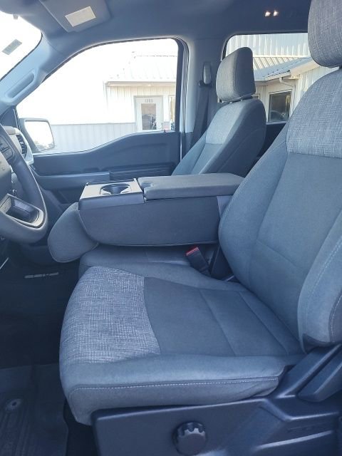 Used 2022 Ford F150 XLT w/ Trailer Tow Package image 10