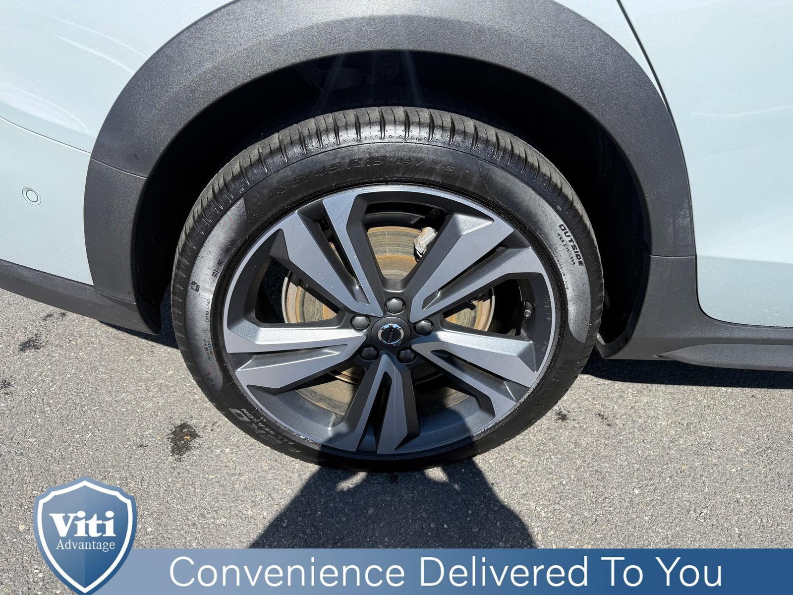 Certified 2025 Volvo V60 B5 Cross Country Plus AWD/4WD image 14