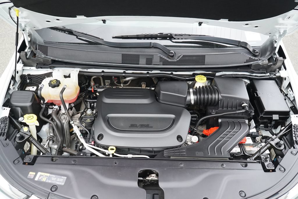 Used 2022 Chrysler Pacifica Touring-L FWD image 33
