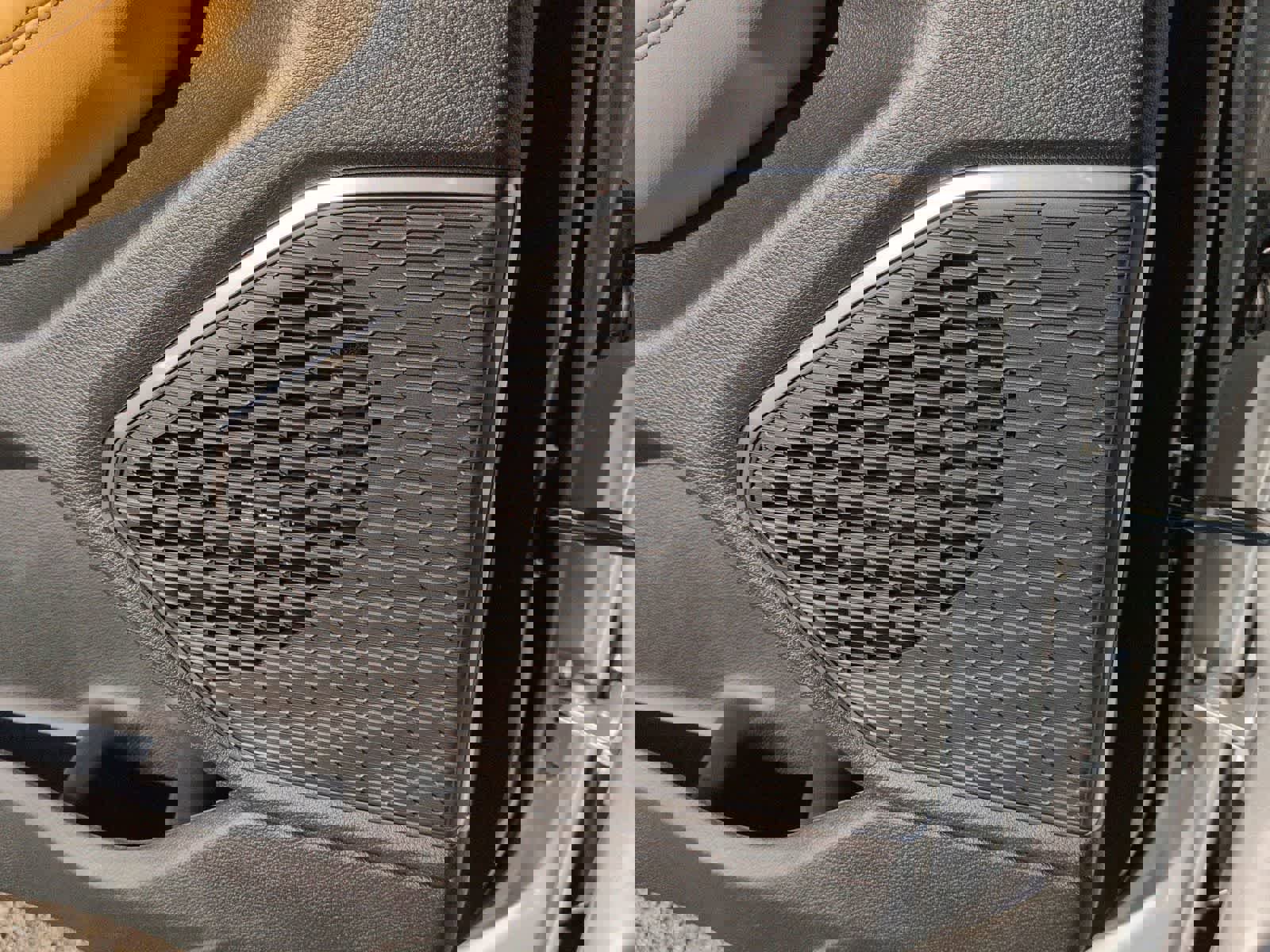 New 2025 Jeep Grand Cherokee Summit w/ Obsidian Package image 29