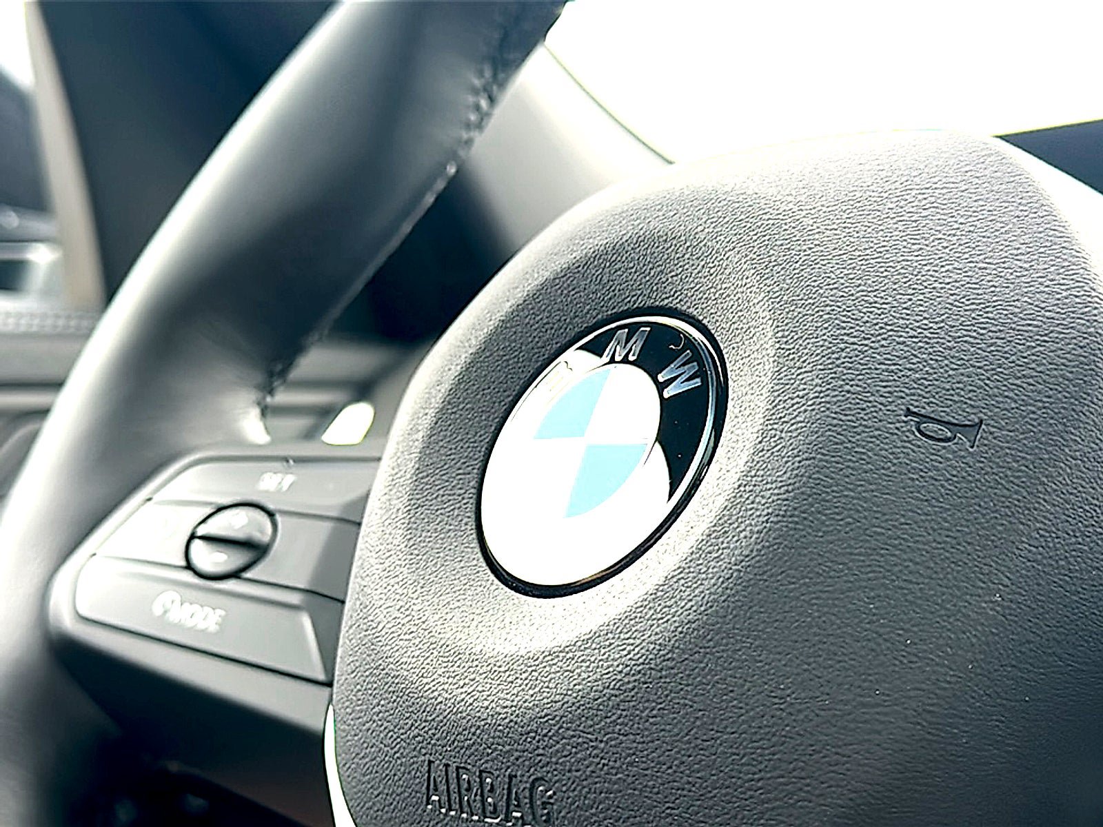 New 2026 BMW X2 xDrive28i w/ Technology Package AWD/4WD image 21