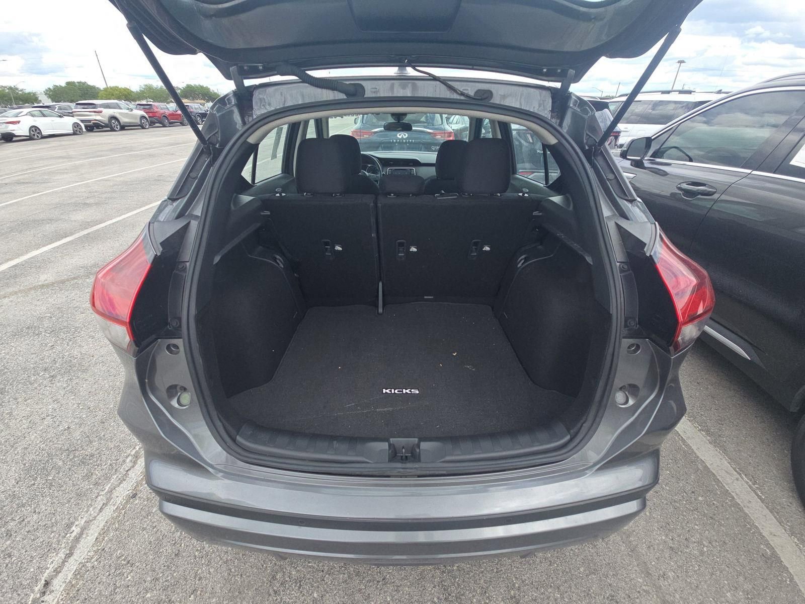 Used 2024 Nissan Kicks S FWD image 14