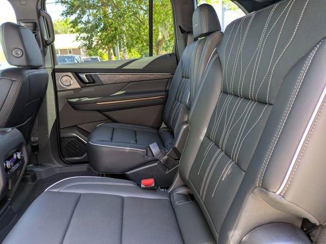 New 2026 Buick Enclave Avenir w/ Super Cruise Package FWD image 18