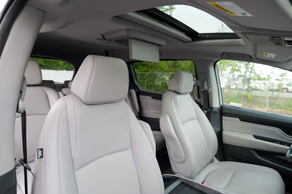 Used 2023 Honda Odyssey Touring image 37