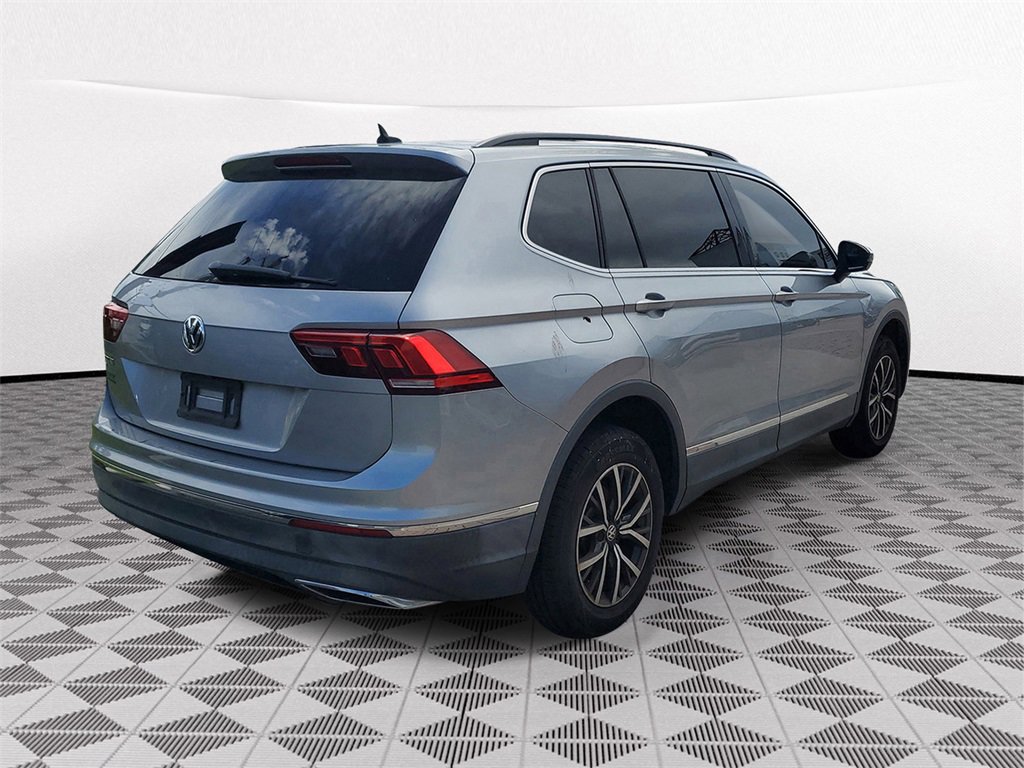 Used 2020 Volkswagen Tiguan SE image 4