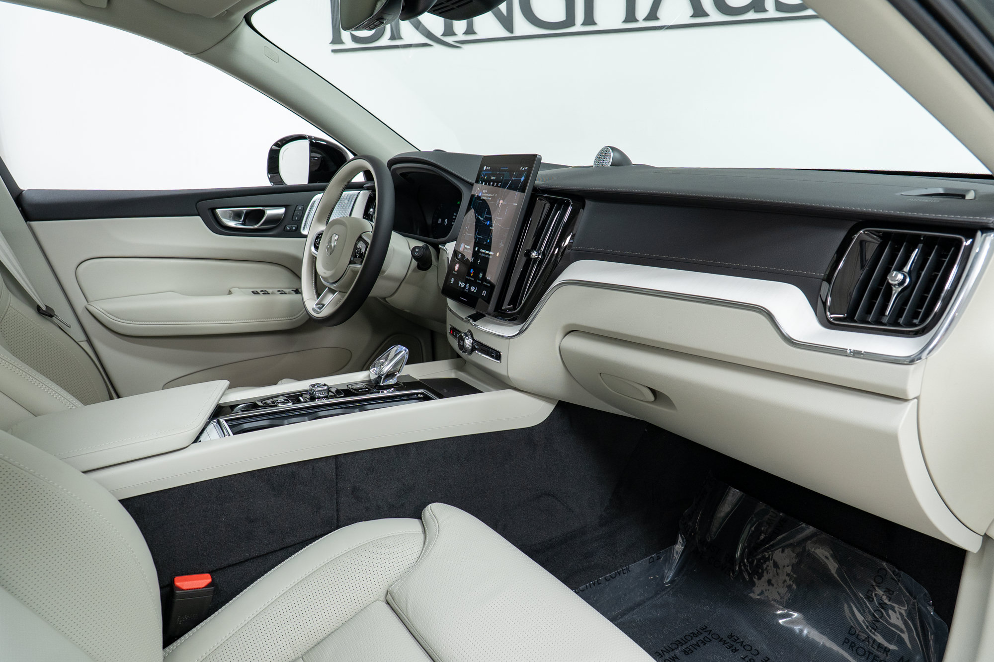 New 2026 Volvo XC60 T8 Ultra AWD/4WD image 22