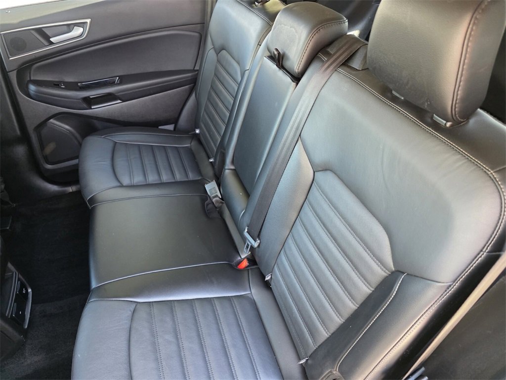 Used 2018 Ford Edge SEL w/ Equipment Group 201A image 15