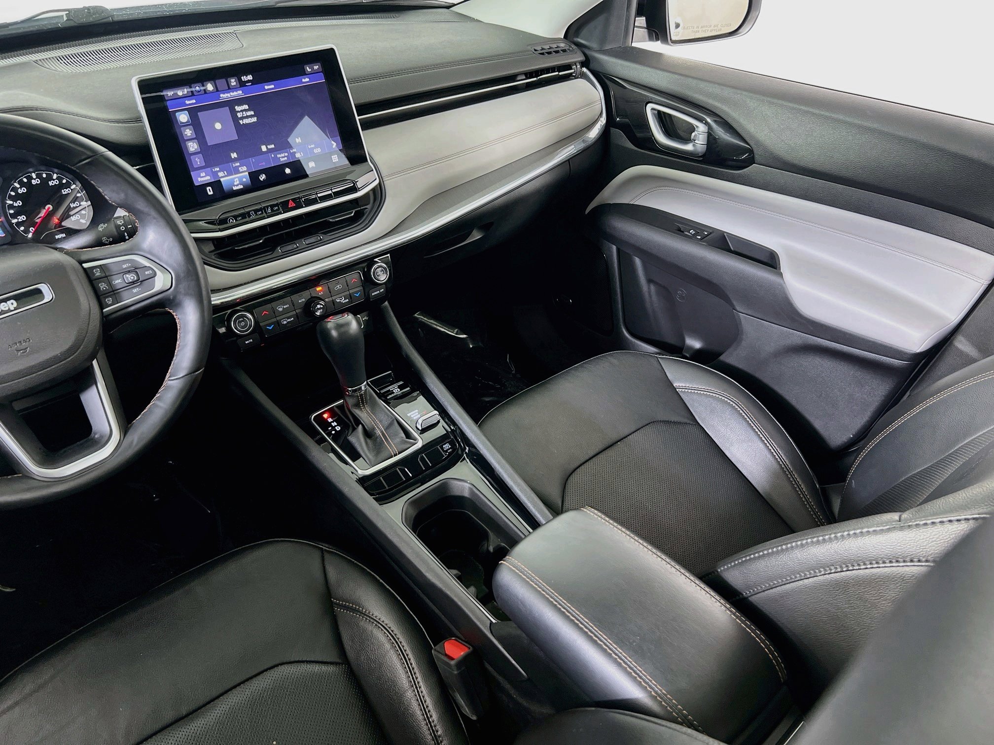 Used 2022 Jeep Compass Limited w/ Sun and Sound Group AWD/4WD image 22