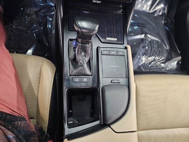 Used 2021 Lexus ES 300h w/ Premium Package FWD image 20