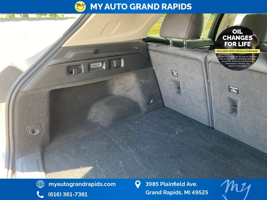 Used 2023 Buick Envision Essence w/ Sport Touring Package AWD/4WD image 12