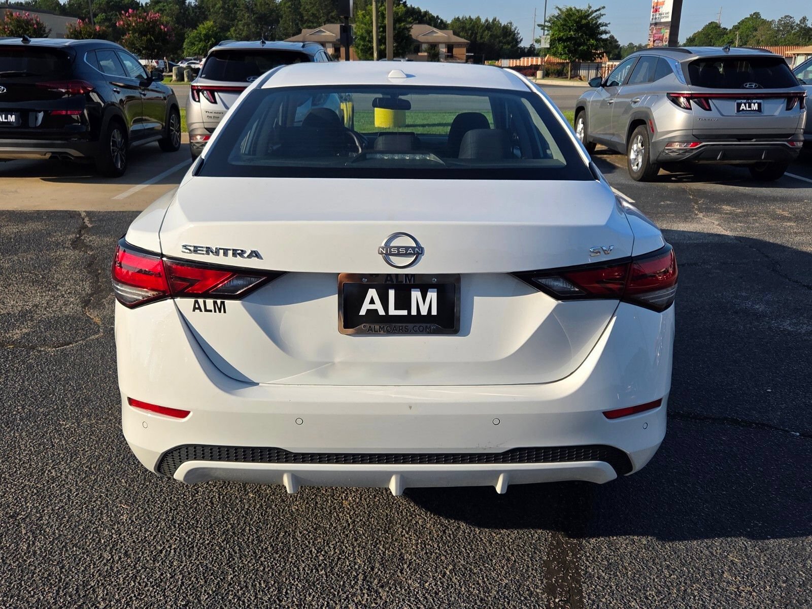 Used 2024 Nissan Sentra SV FWD image 10