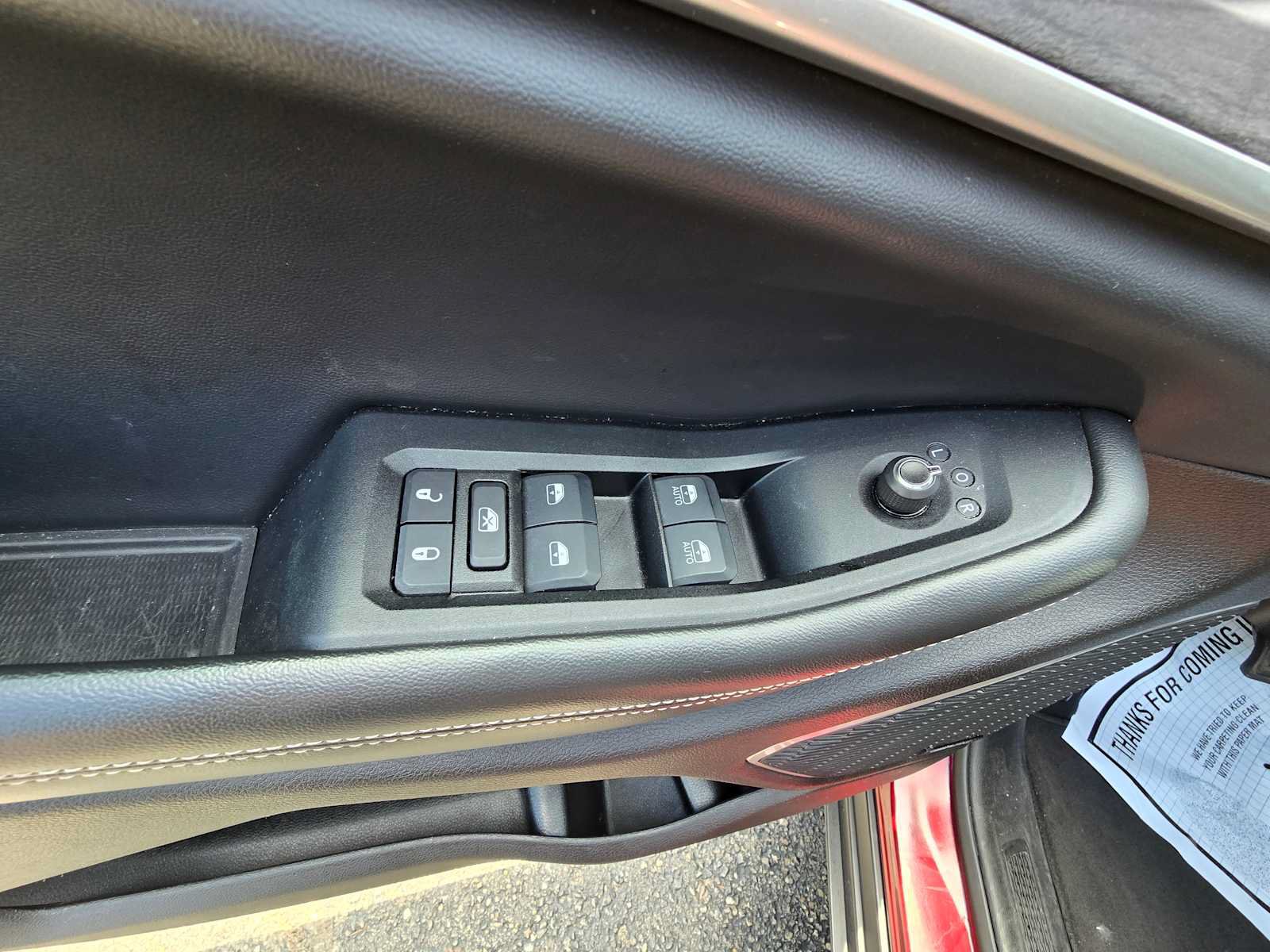Used 2024 Jeep Grand Cherokee Limited 4xe AWD/4WD image 18