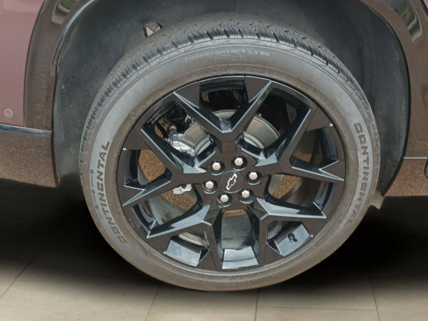 Used 2024 Chevrolet Traverse RS FWD image 29