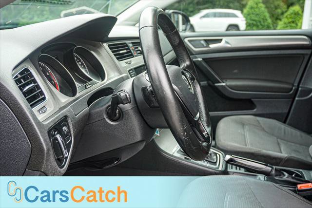 Used 2017 Volkswagen Golf S AWD/4WD image 17