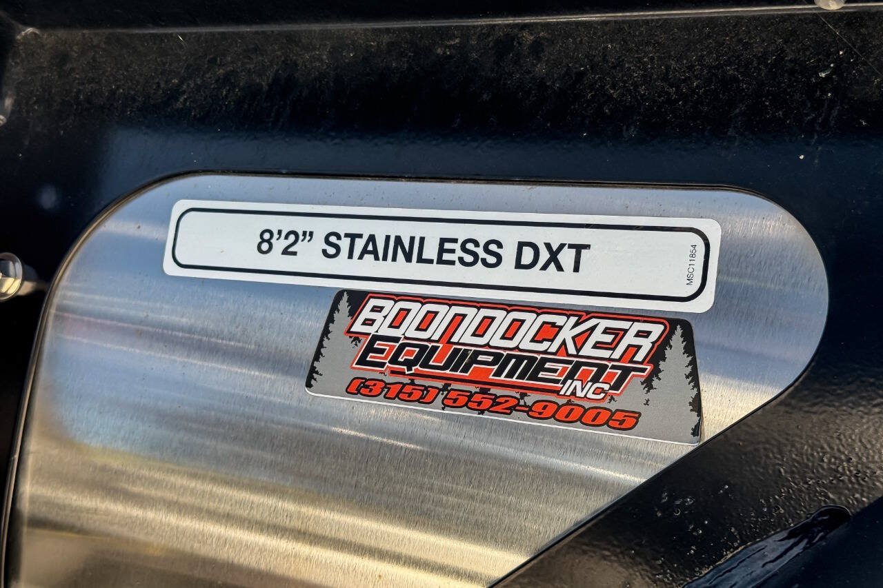 Used 2023 RAM 2500 Laramie AWD/4WD image 9