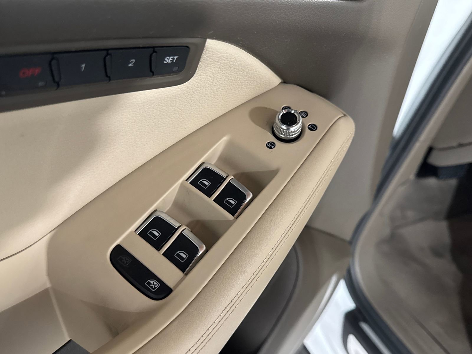 Used 2016 Audi Q5 3.0T Premium Plus w/ Technology Package image 26