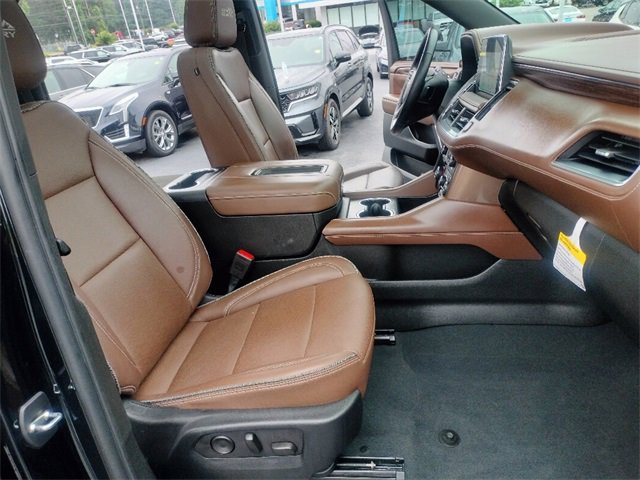 Used 2023 Chevrolet Suburban High Country image 23