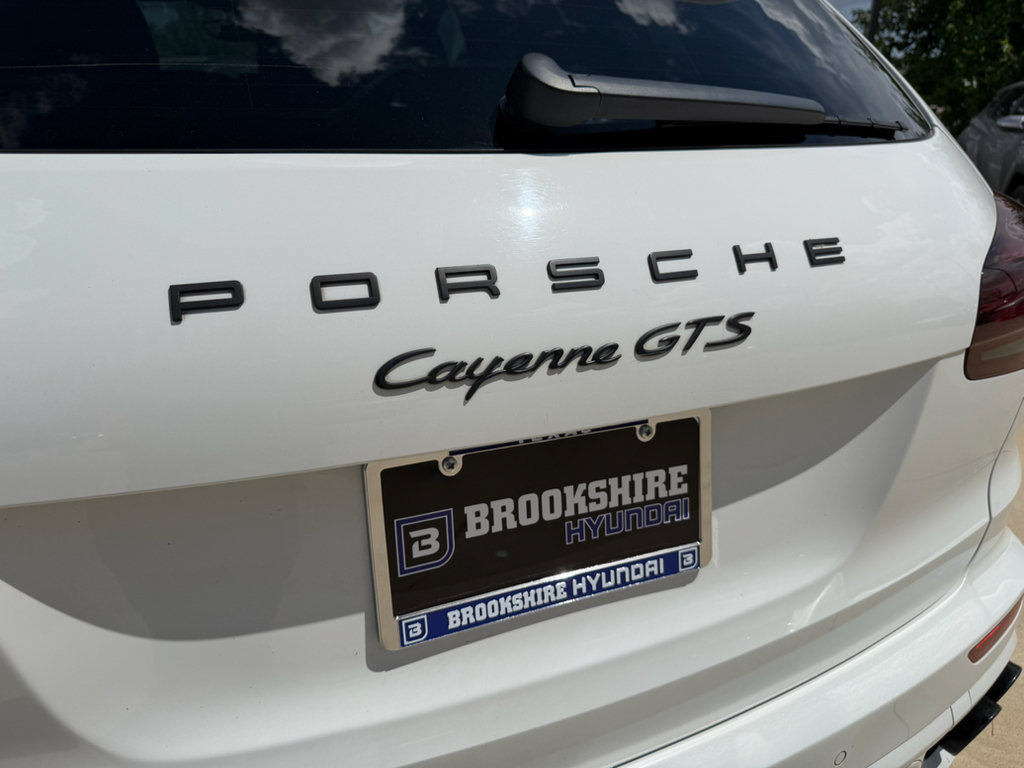 Used 2017 Porsche Cayenne GTS AWD/4WD image 11