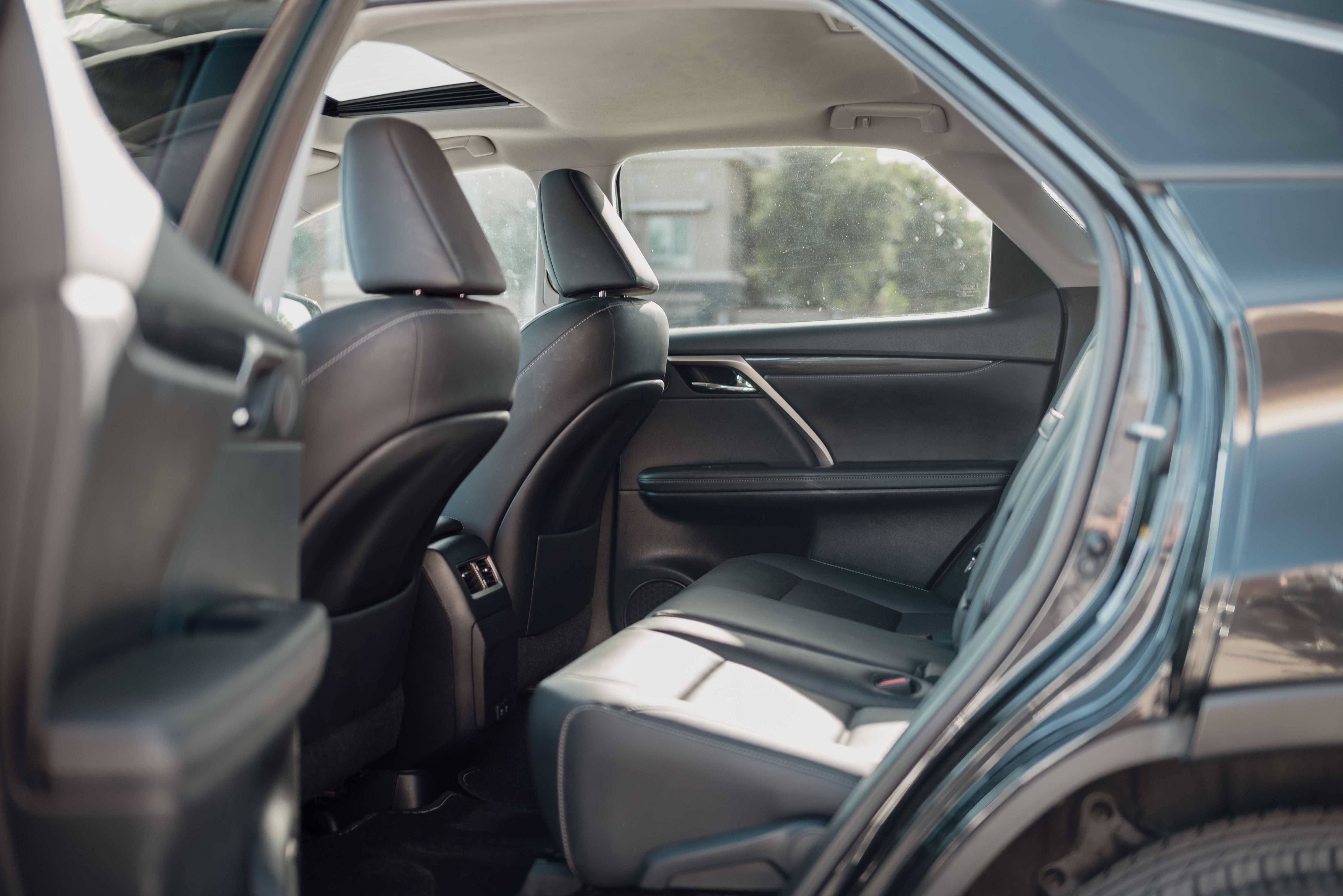 Used 2020 Lexus RX 350 FWD w/ Accessory Package image 11