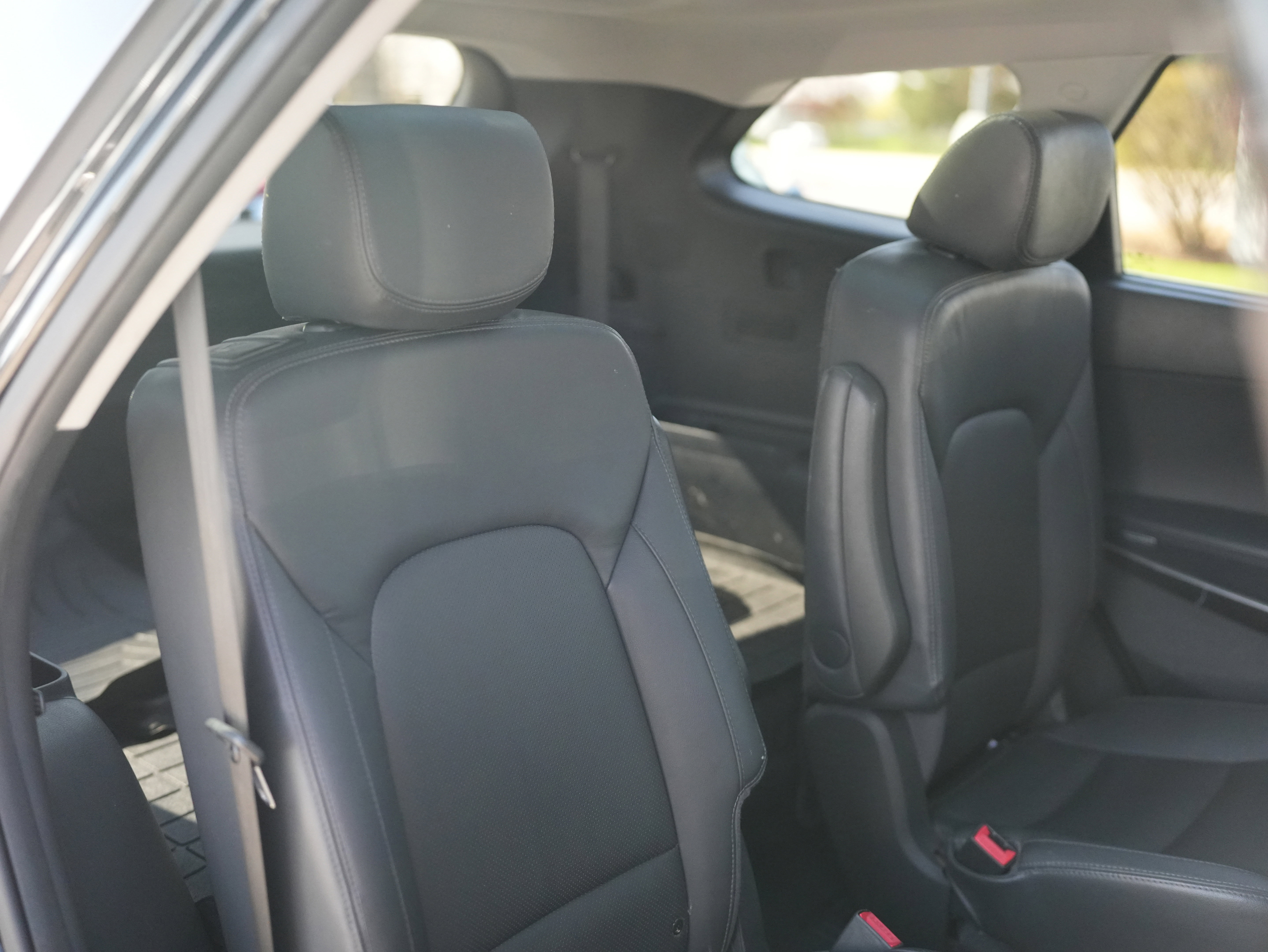 Used 2015 Hyundai Santa Fe Limited w/ Option Group 04 AWD/4WD image 24