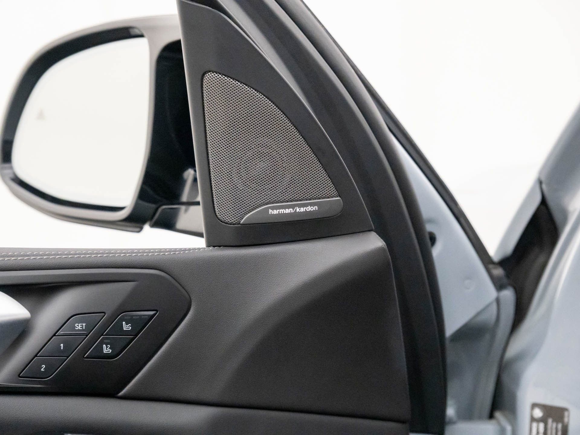 Certified 2024 BMW X5 M60i w/ Parking Assistance Package image 15