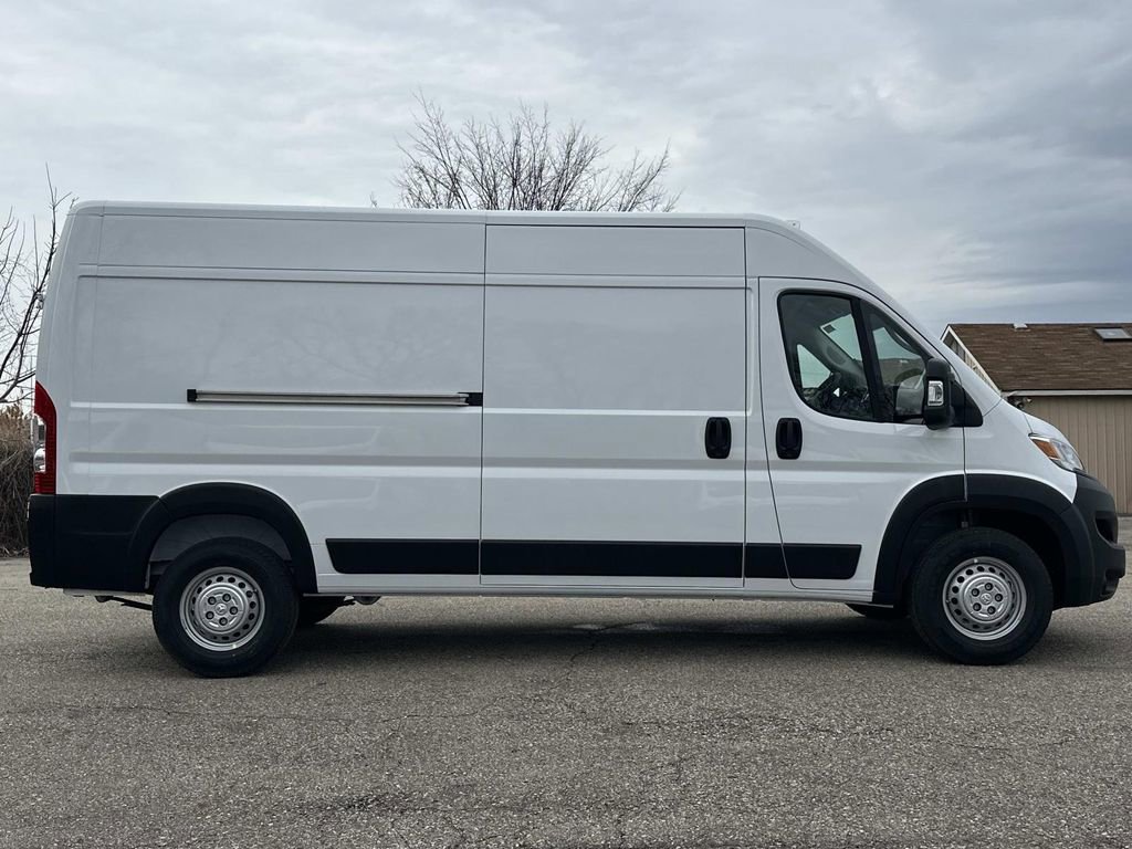 New 2026 RAM ProMaster 2500 w/ Convenience Group FWD image 2