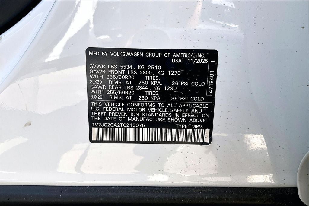 New 2026 Volkswagen Atlas Cross Sport SE FWD image 21