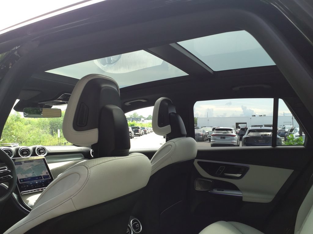 Certified 2025 Mercedes-Benz GLC 350e 4MATIC image 22