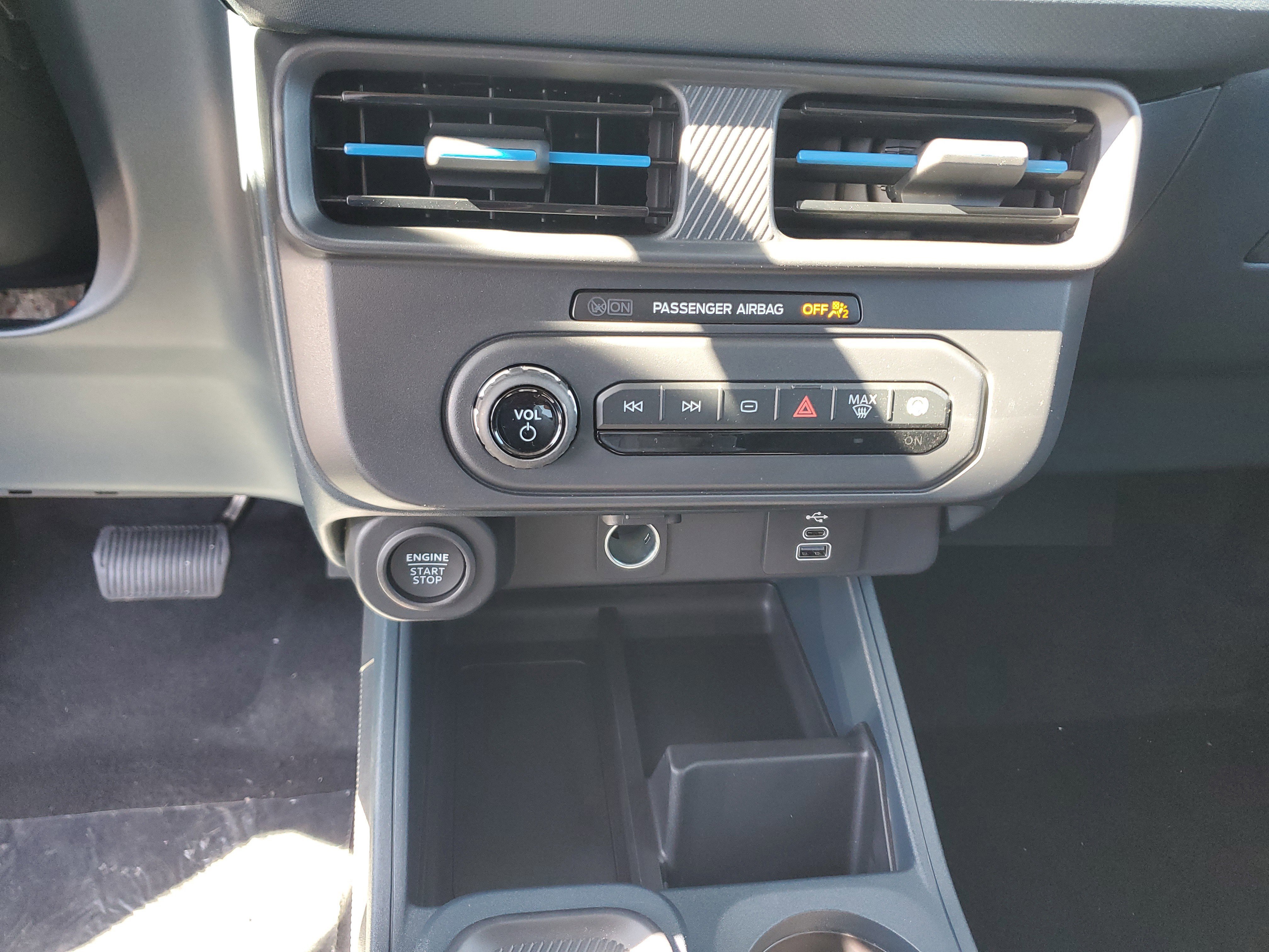 New 2026 Ford Maverick Lobo image 18