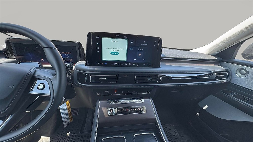 New 2025 Lincoln Aviator Reserve w/ Equipment Group 201A image 10