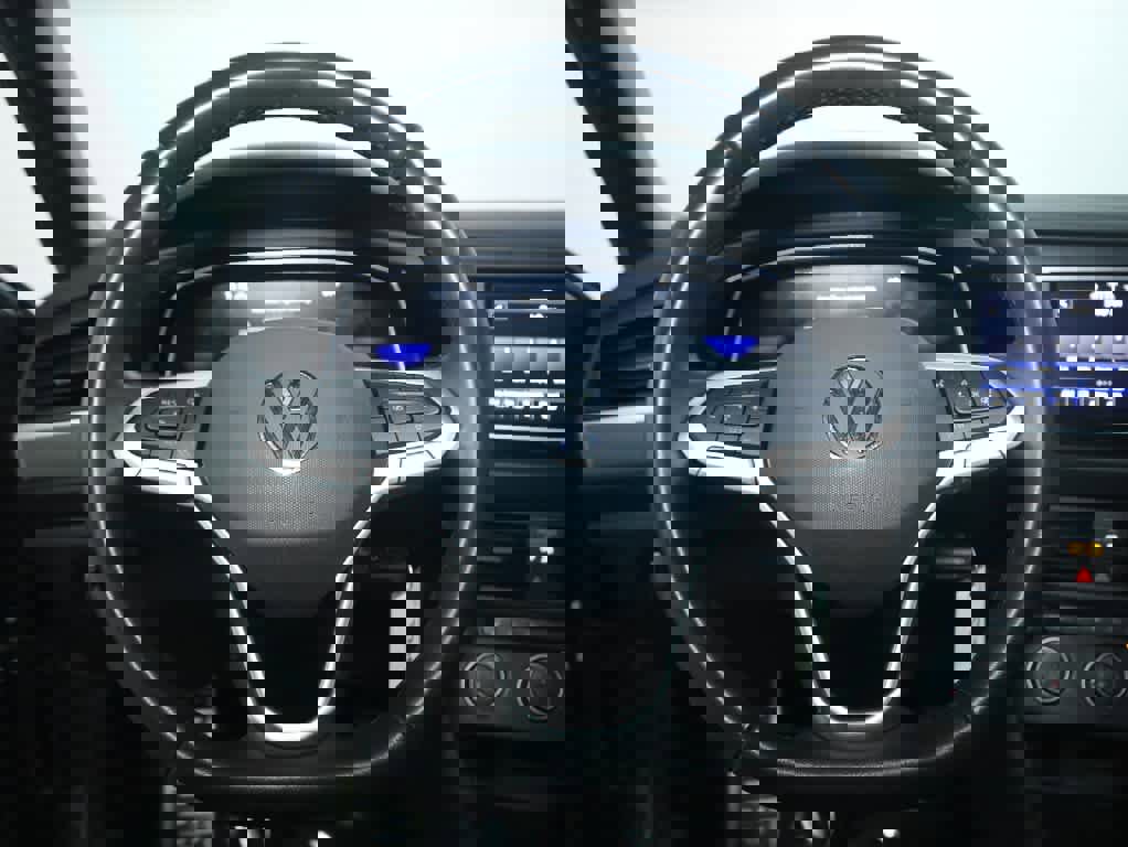 Used 2024 Volkswagen Jetta Sport image 21