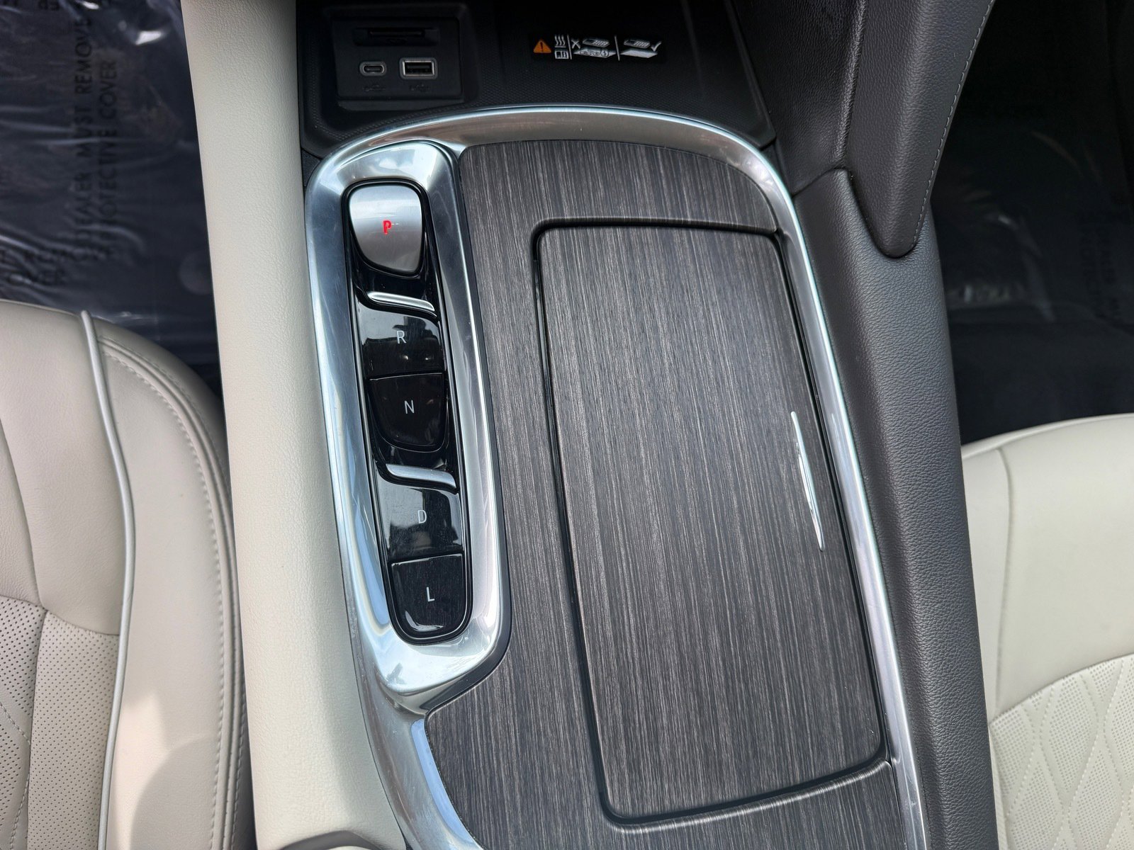 Used 2023 Buick Enclave Avenir w/ Trailering Package, 5000 lbs. FWD image 22