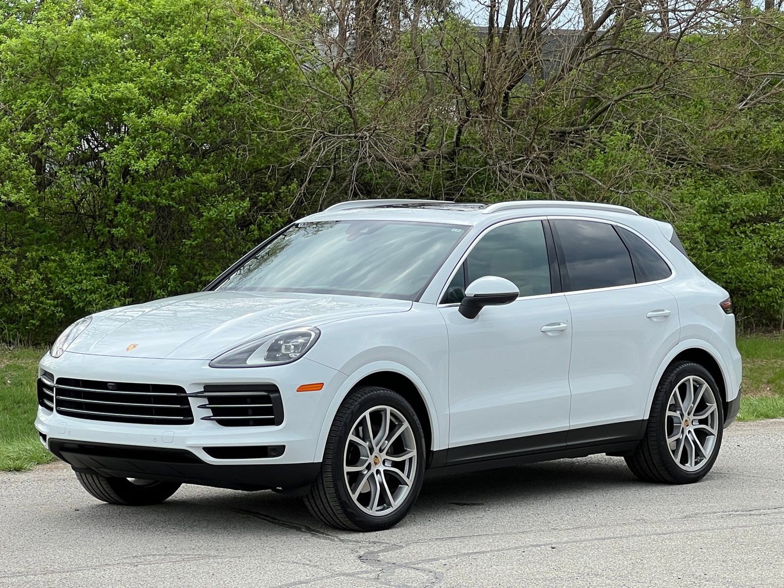 Certified 2020 Porsche Cayenne AWD/4WD image 1