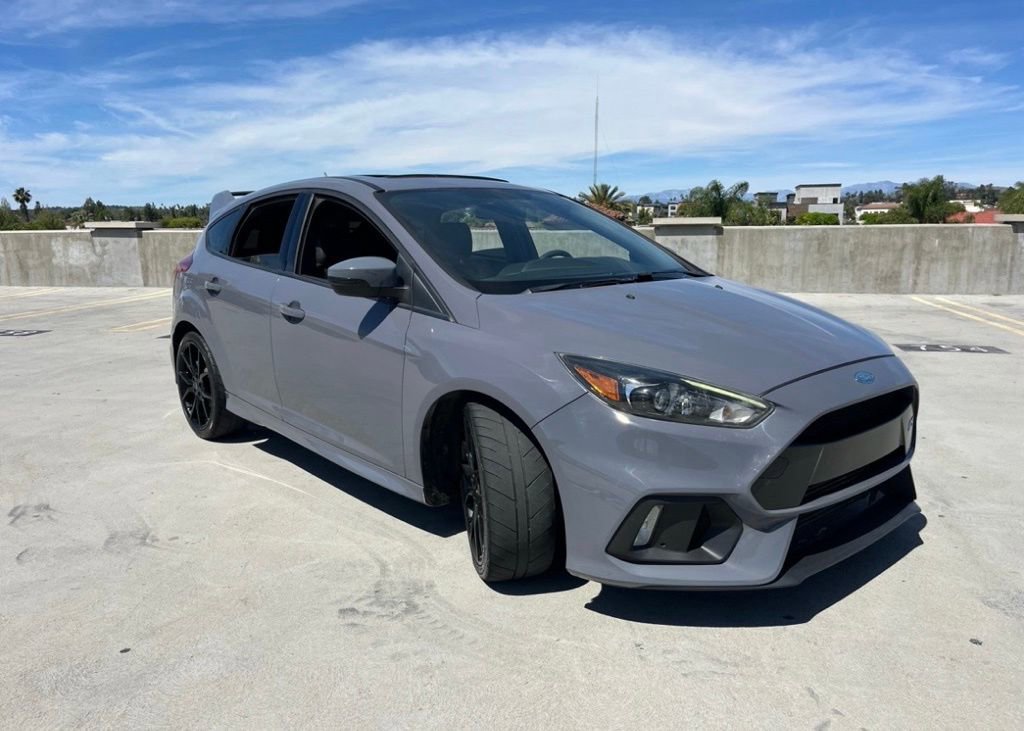 Used 2017 Ford Focus RS image 2