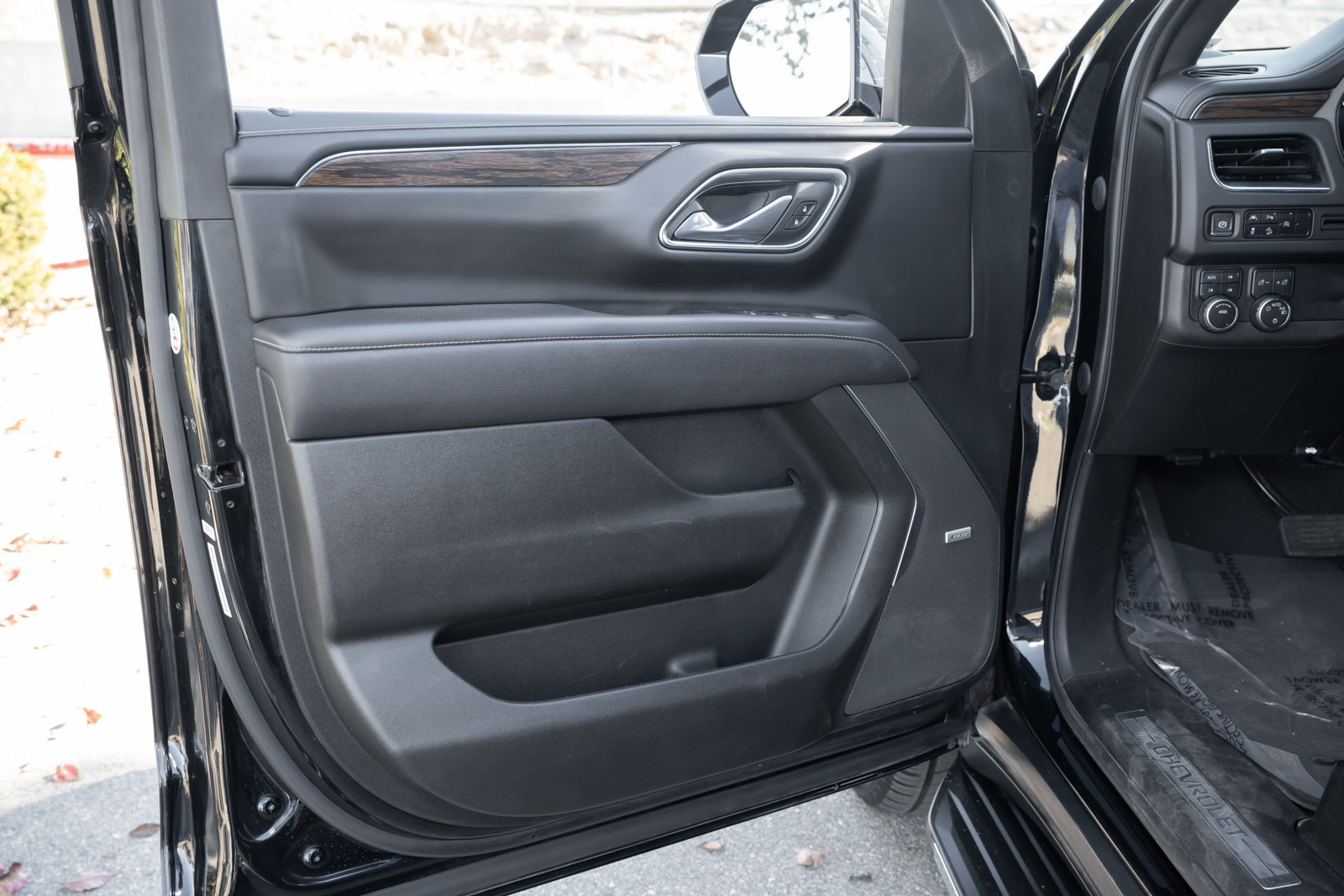 Used 2023 Chevrolet Tahoe Premier image 21