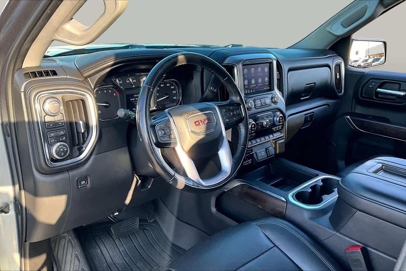 Used 2020 GMC Sierra 1500 SLT AWD/4WD image 18