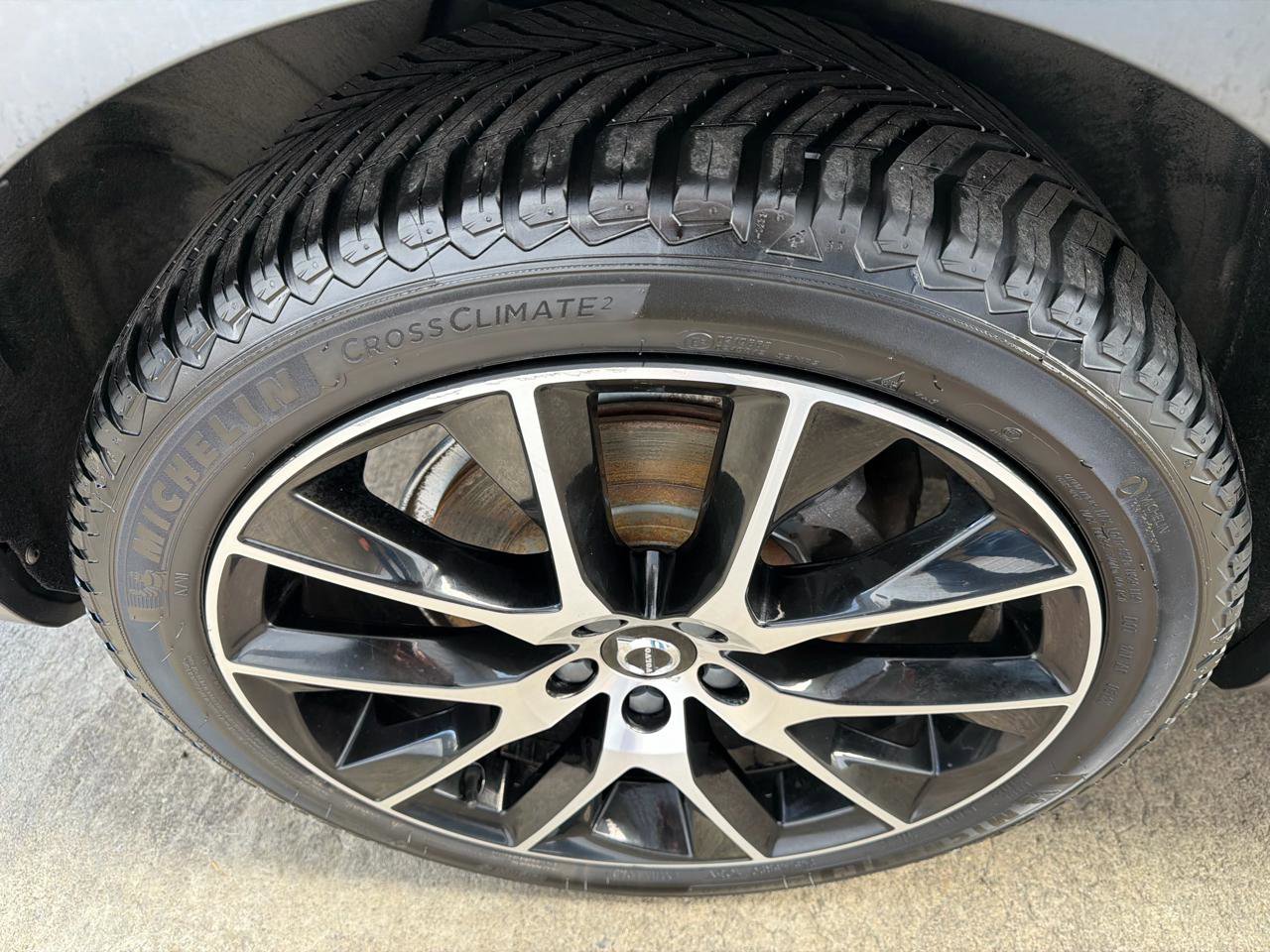 Used 2020 Volvo V90 T6 Cross Country AWD/4WD image 22