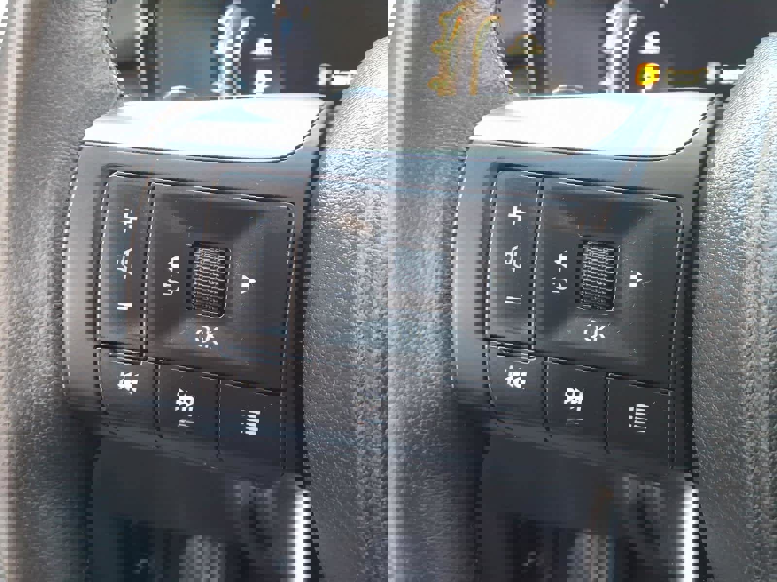 Certified 2023 INFINITI QX60 Luxe w/ Cargo Package image 11