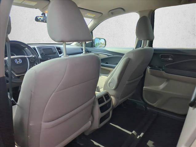 Used 2017 Honda Ridgeline RTS image 16