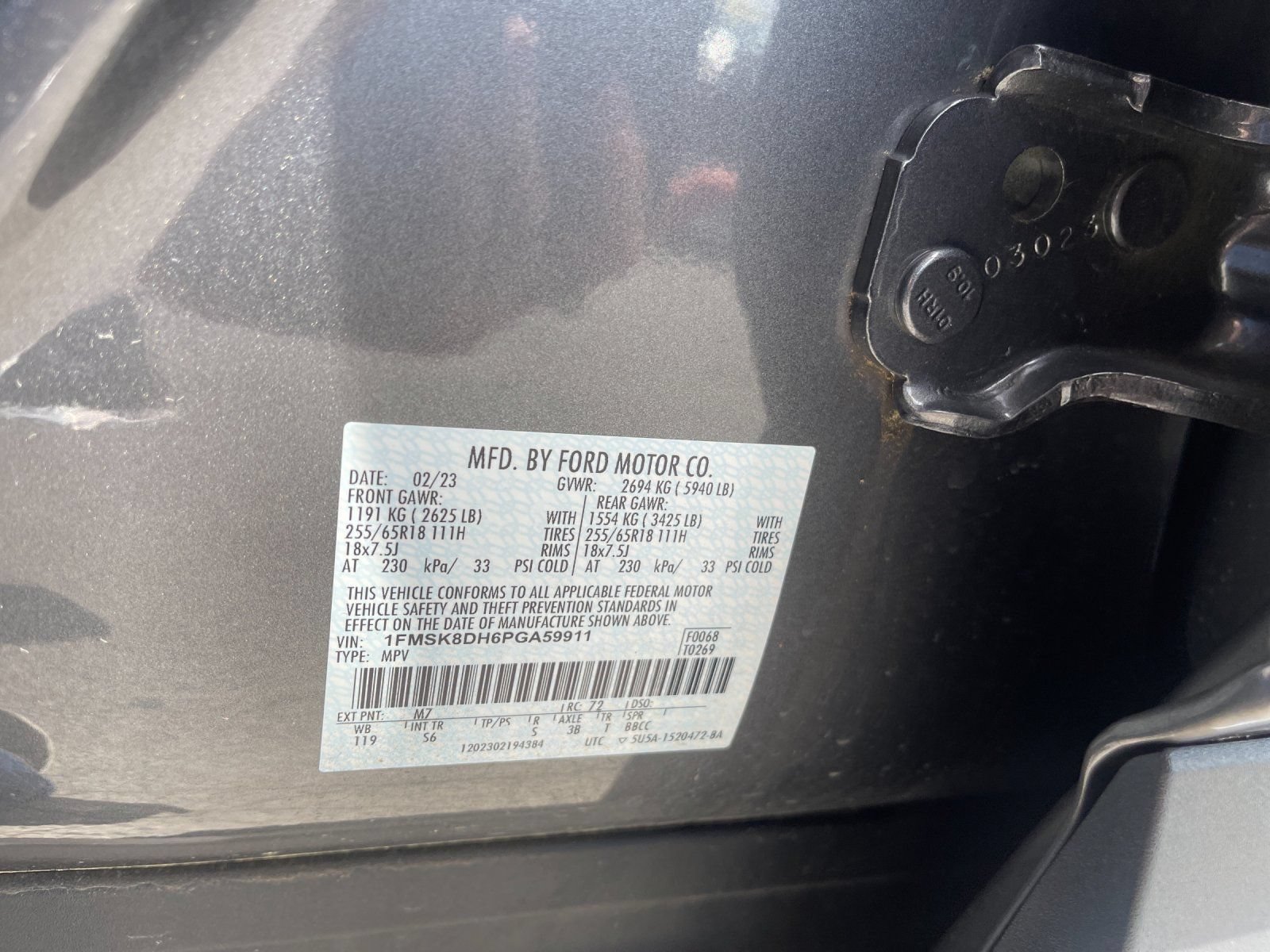Used 2023 Ford Explorer XLT w/ Equipment Group 202A AWD/4WD image 33