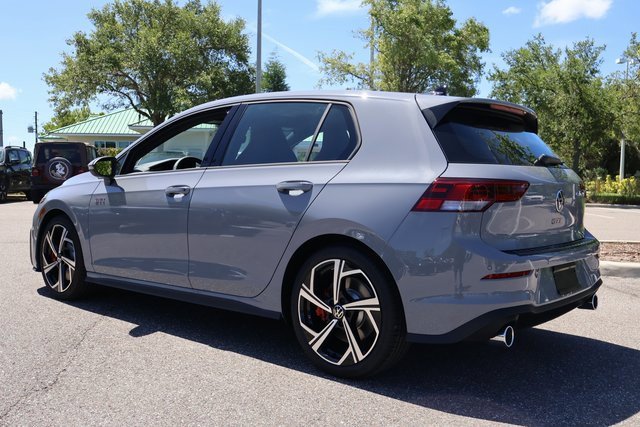 New 2025 Volkswagen GTI SE image 5