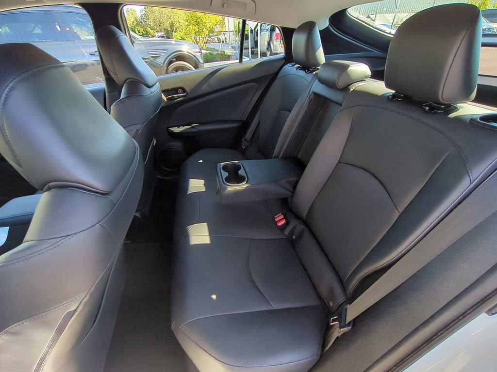 Used 2016 Toyota Prius Four image 14