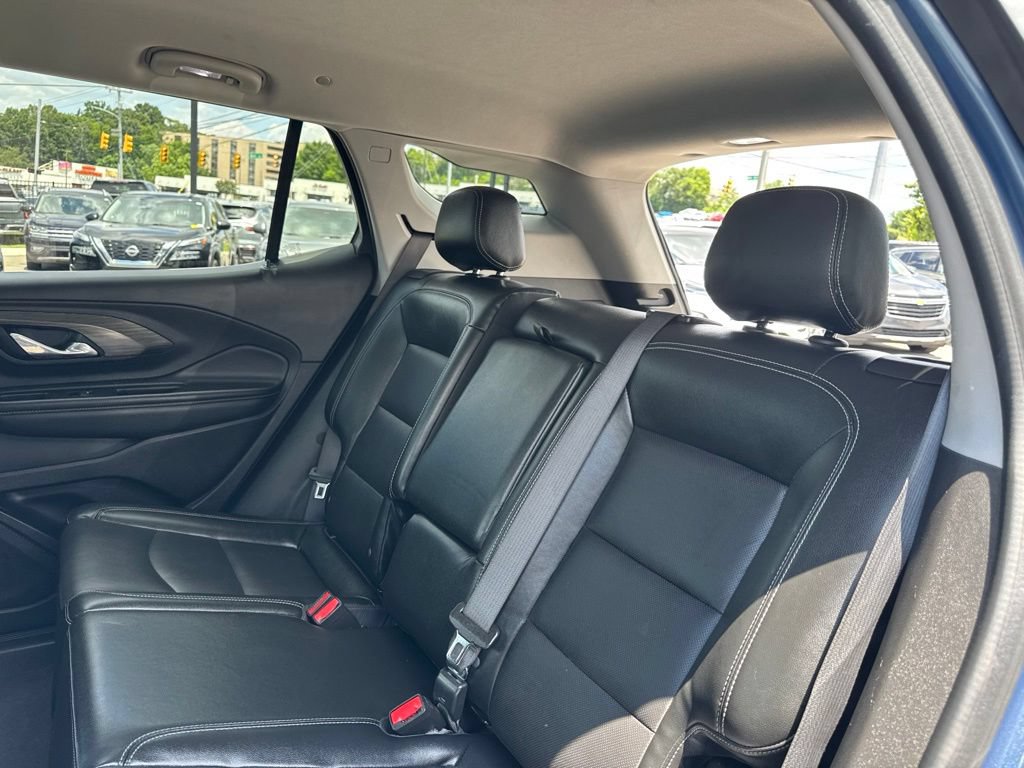 Used 2024 GMC Terrain SLT FWD image 22