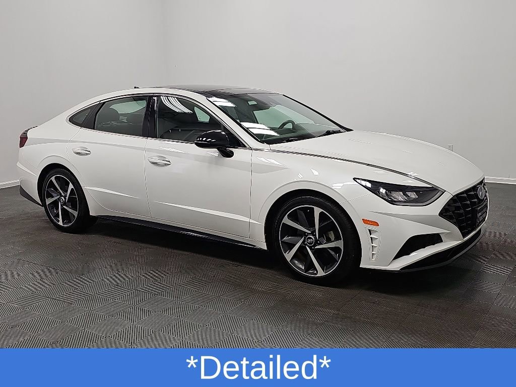 Used 2022 Hyundai Sonata SEL Plus FWD image 2