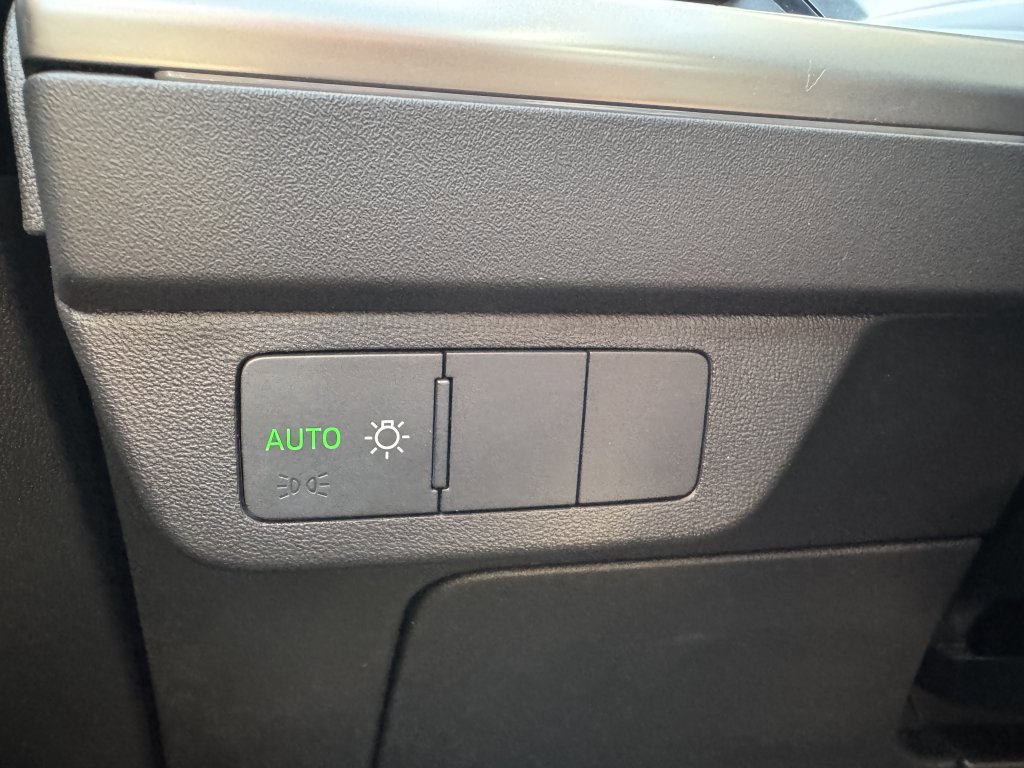 Used 2023 Audi Q4 e-tron Premium Plus w/ Premium Plus image 30