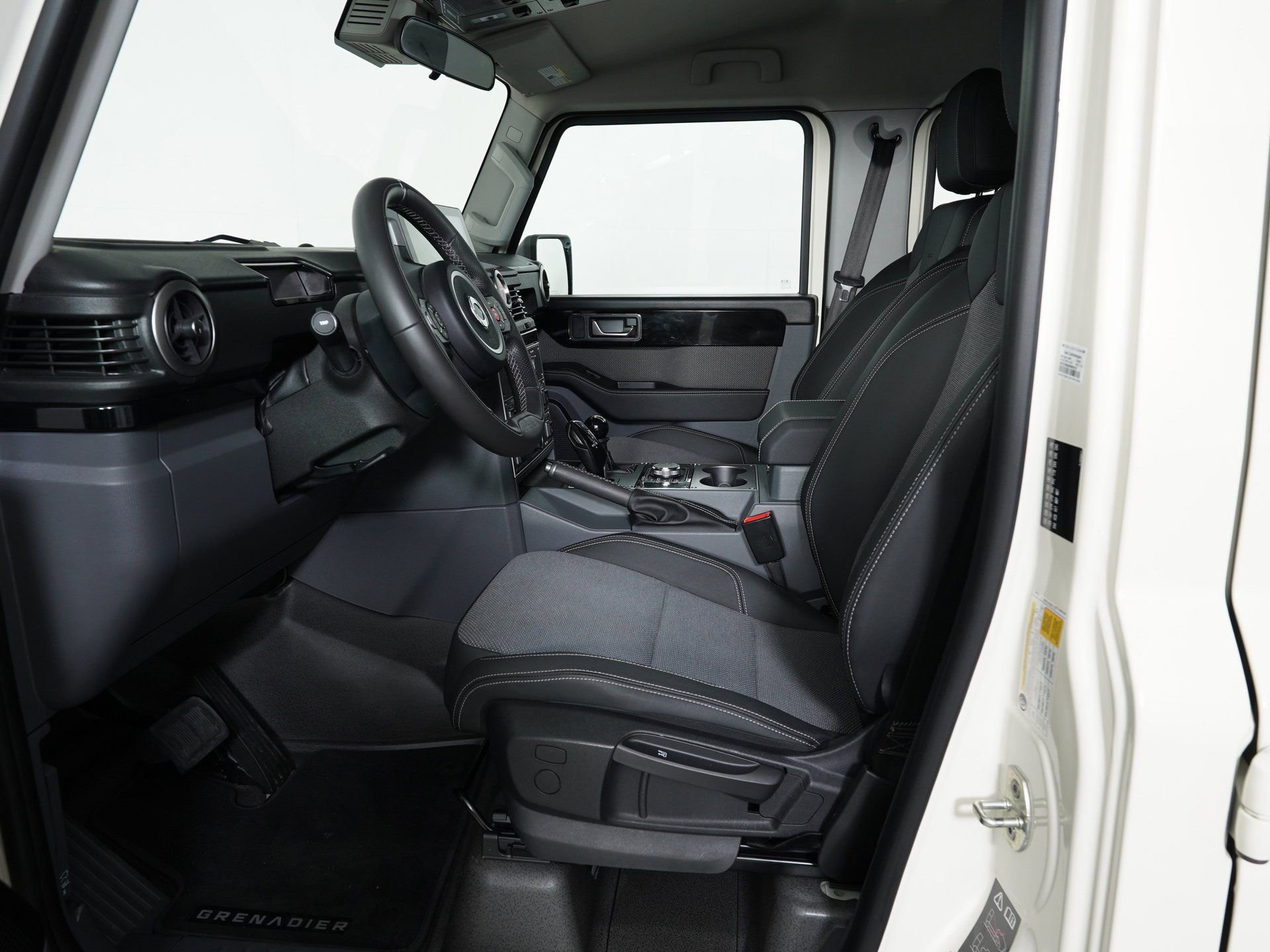 Used 2024 INEOS Grenadier image 14