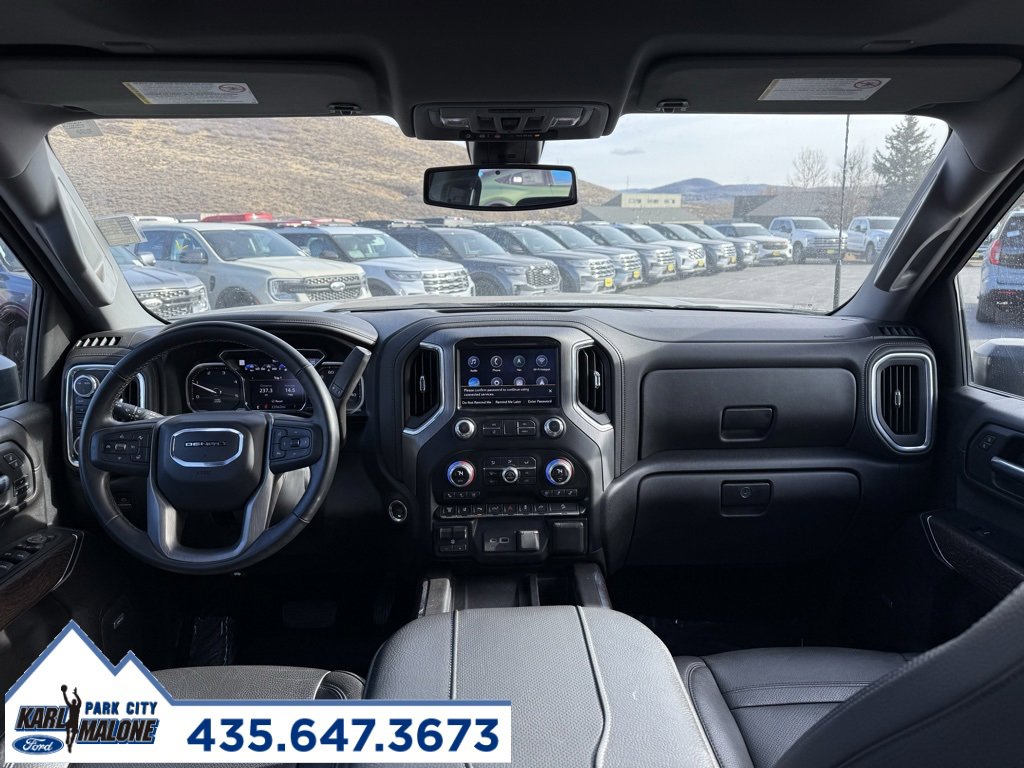 Used 2023 GMC Sierra 3500 Denali image 17