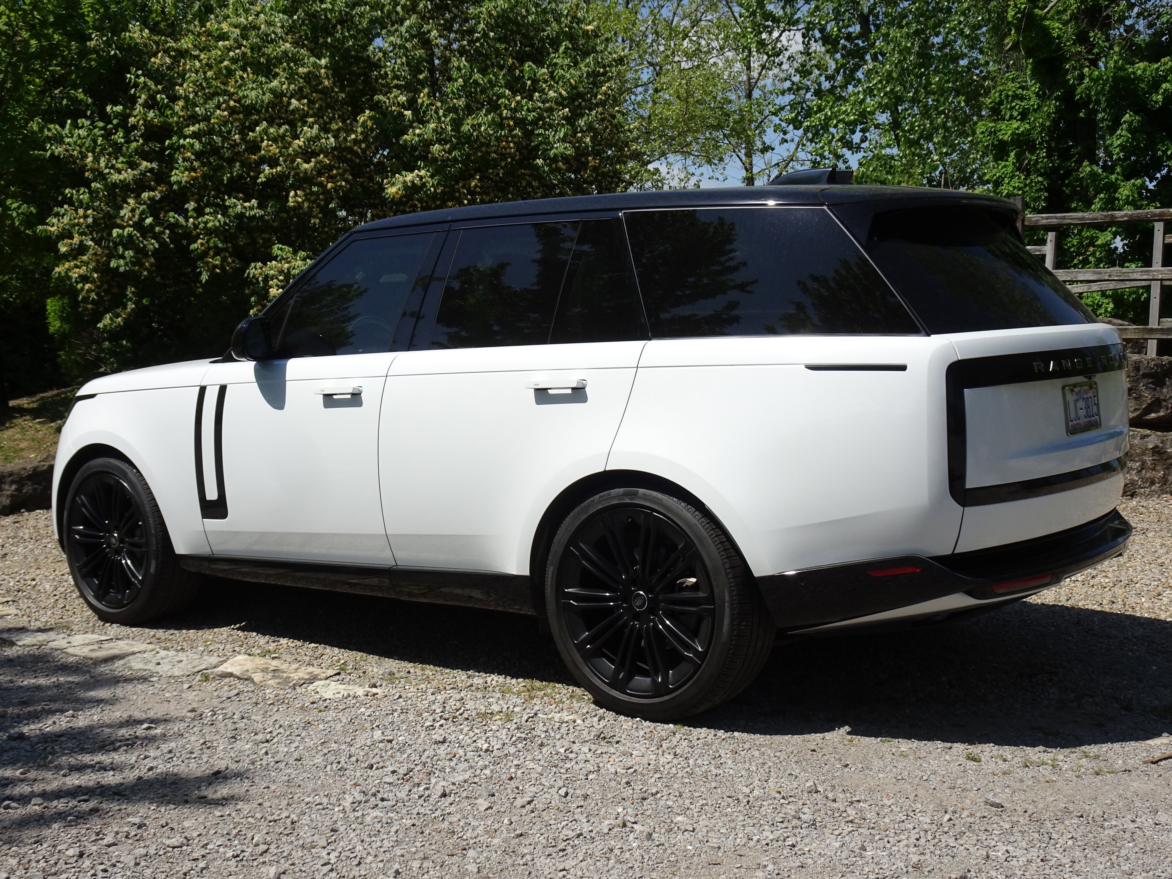 Certified 2025 Land Rover Range Rover SE AWD/4WD image 7