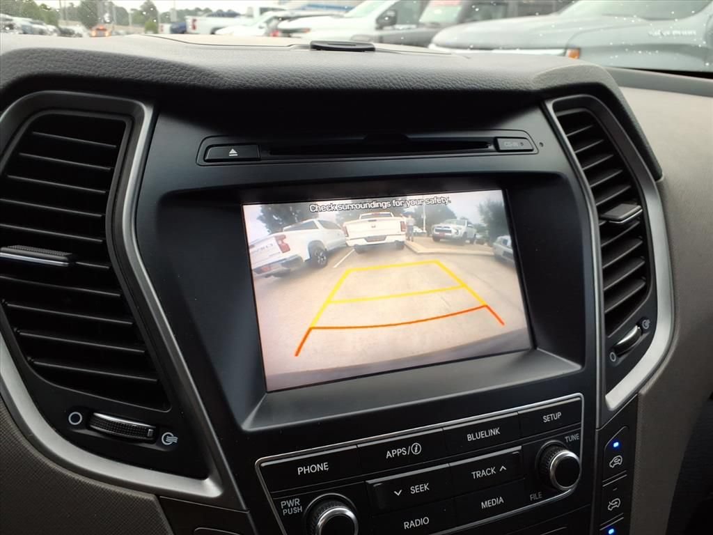 Used 2019 Hyundai Santa Fe XL SE FWD image 15