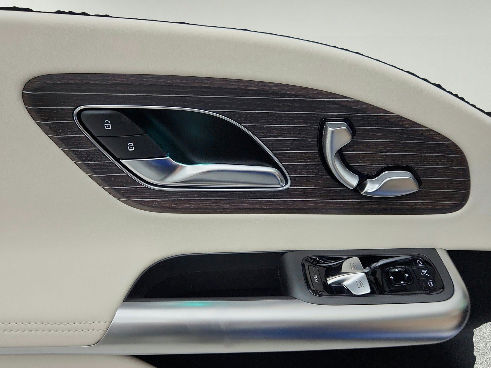 New 2027 Mercedes-Benz CLA 220 image 20